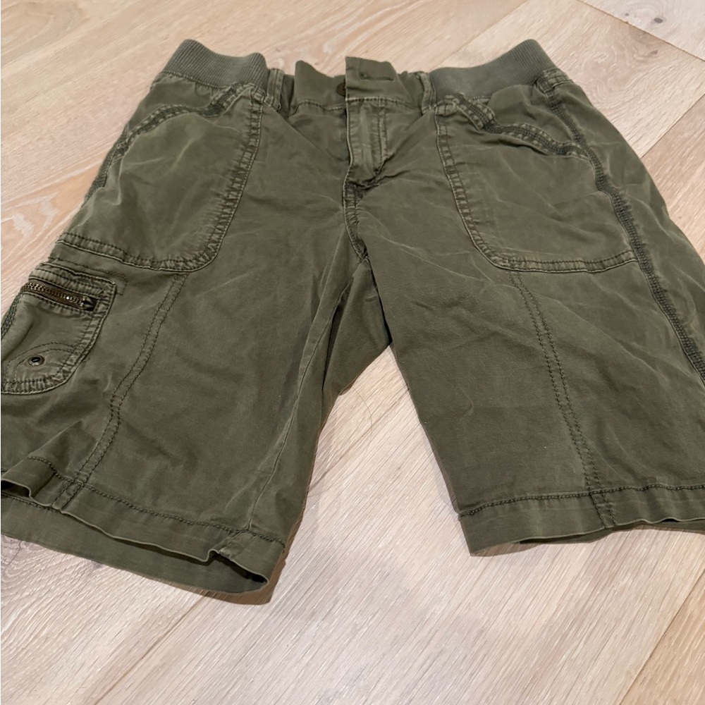 Sonoma Men's Cargo Shorts in Olive